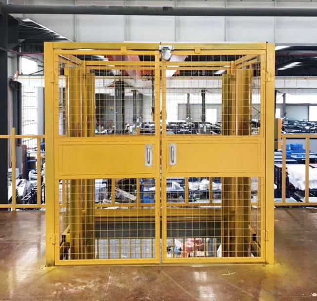 张家口智能导轨式升降机亮相